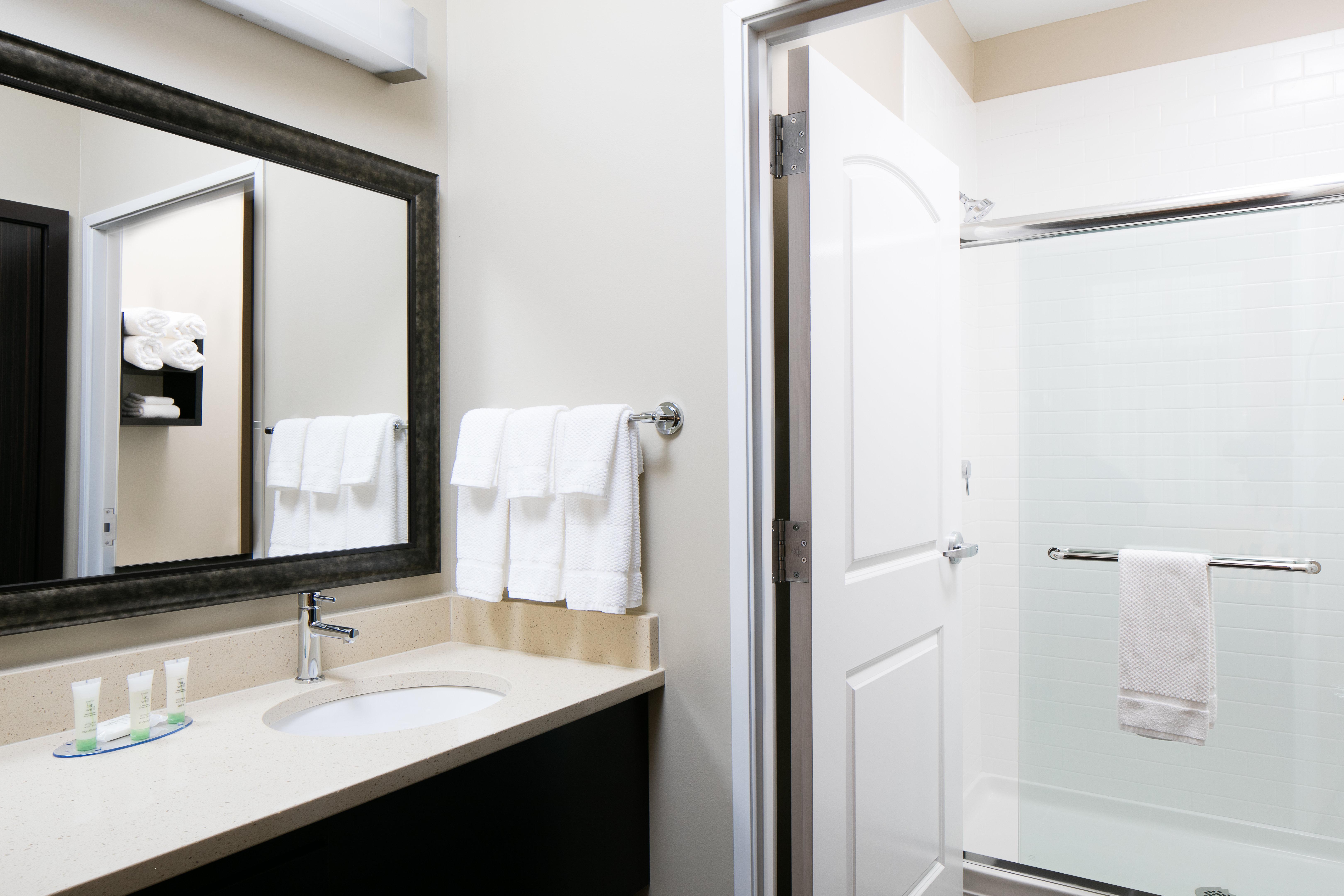 Staybridge Suites Des Moines Downtown By Ihg Buitenkant foto