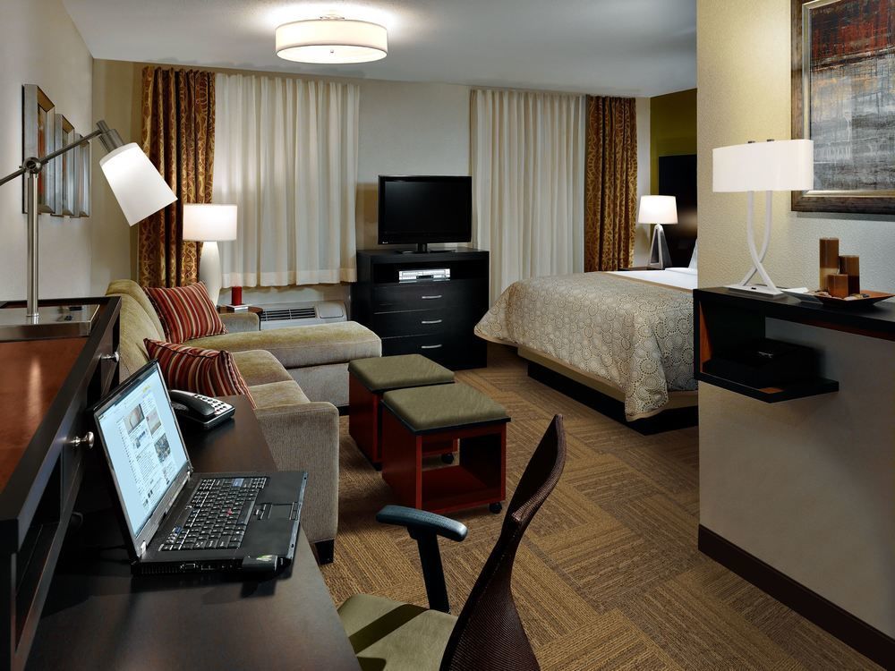 Staybridge Suites Des Moines Downtown By Ihg Buitenkant foto