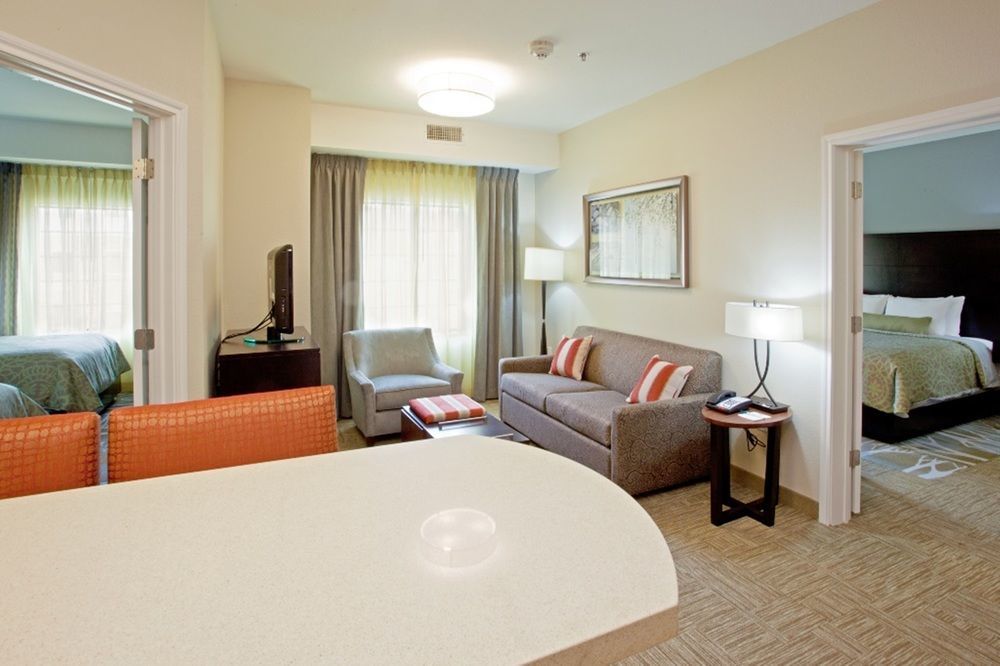 Staybridge Suites Des Moines Downtown By Ihg Buitenkant foto