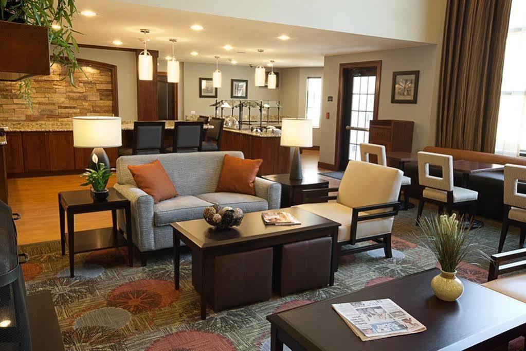 Staybridge Suites Des Moines Downtown By Ihg Buitenkant foto